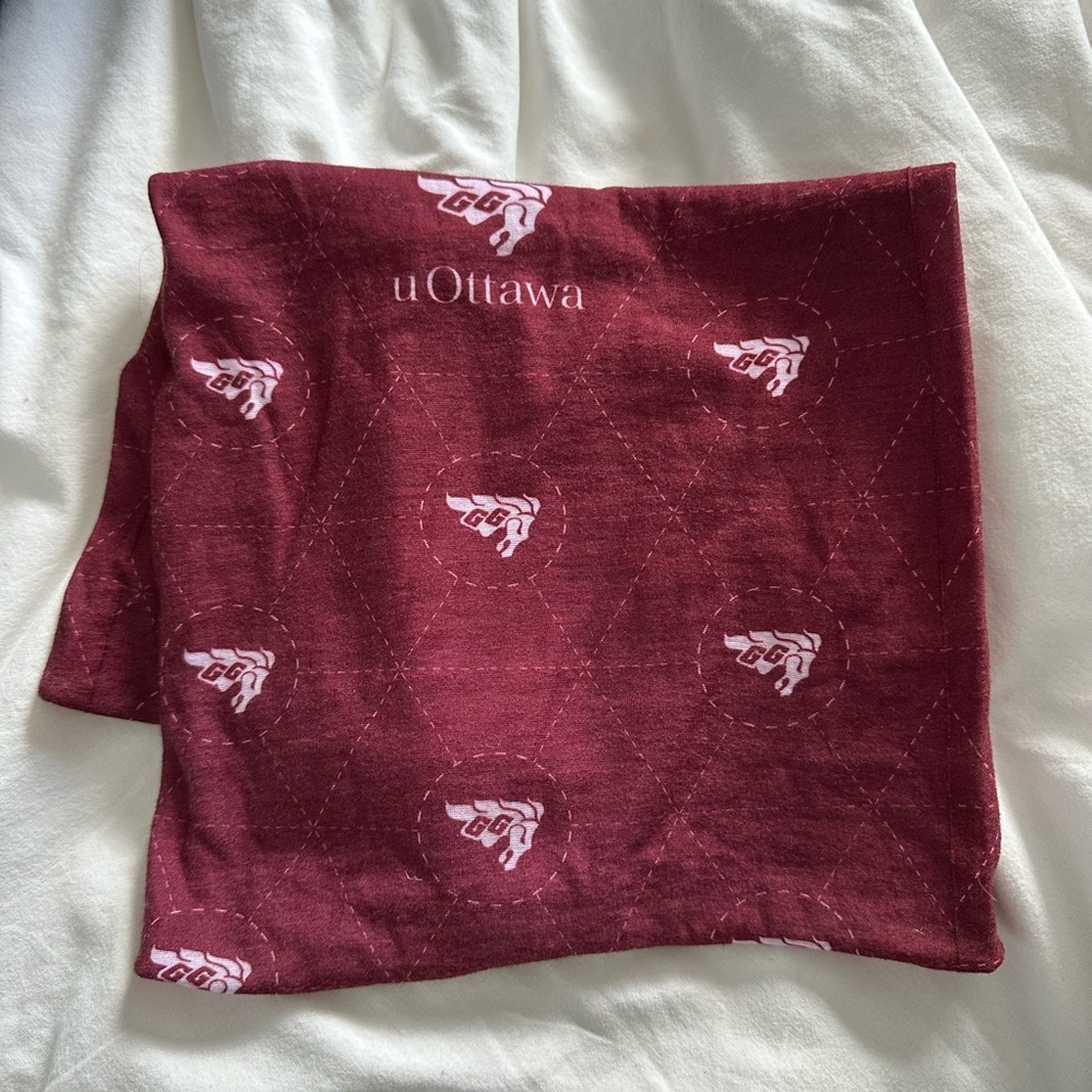 💗5 for $15💗 uOttawa Maroon Scarf Buff